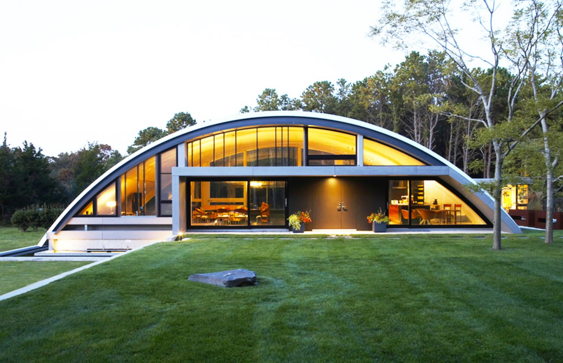 Arc House, New York, USA: You won't believe people live inside these hangar homes